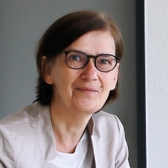 Portrait Isabel Rothe